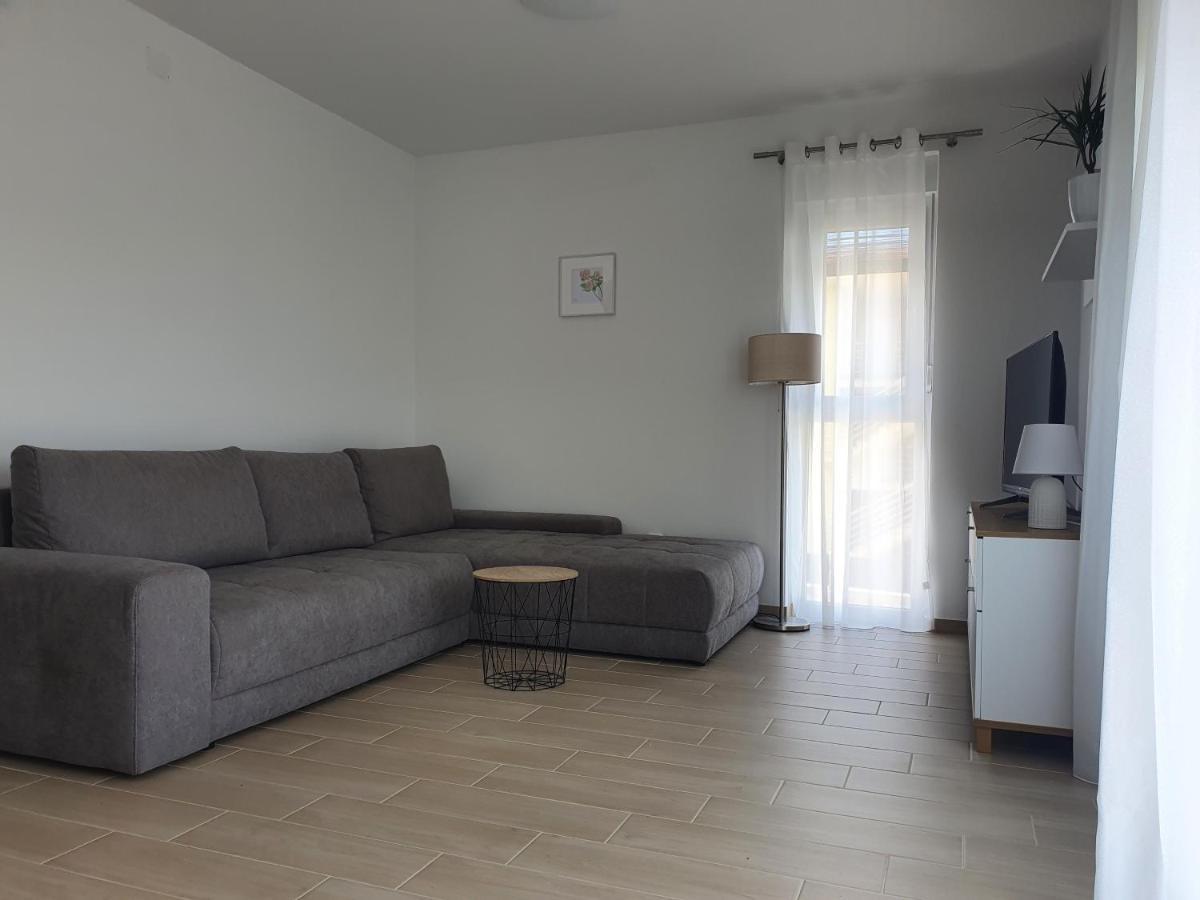 Beachside Place Sukošan Kültér fotó